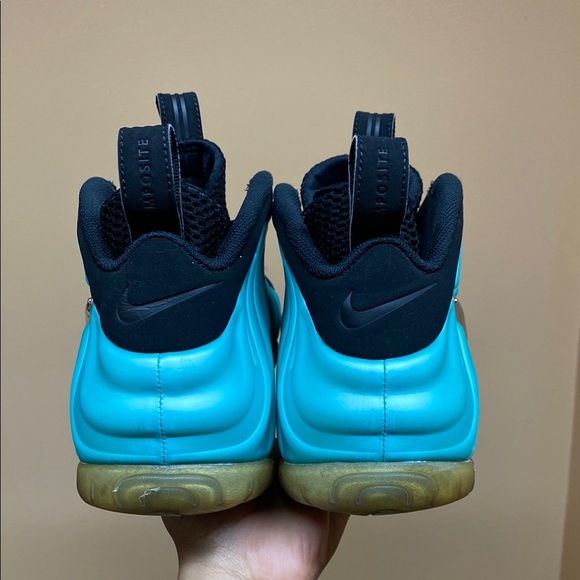 Nike Foamposite Pro “Island Green” Size 10 - Picture 14 of 17